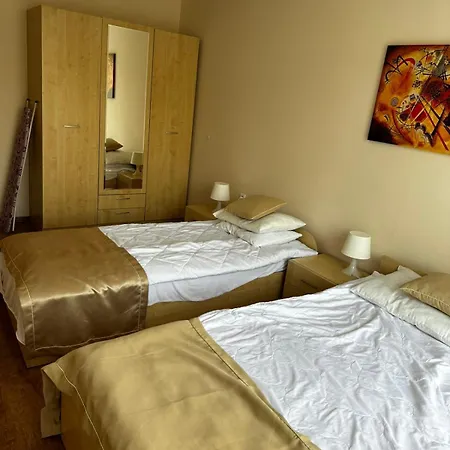 Premier Apartment
